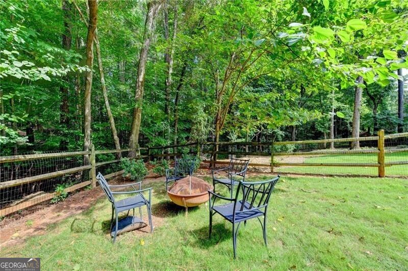 350 Welwyn Walk Property Photo 50