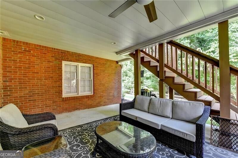 350 Welwyn Walk Property Photo 56