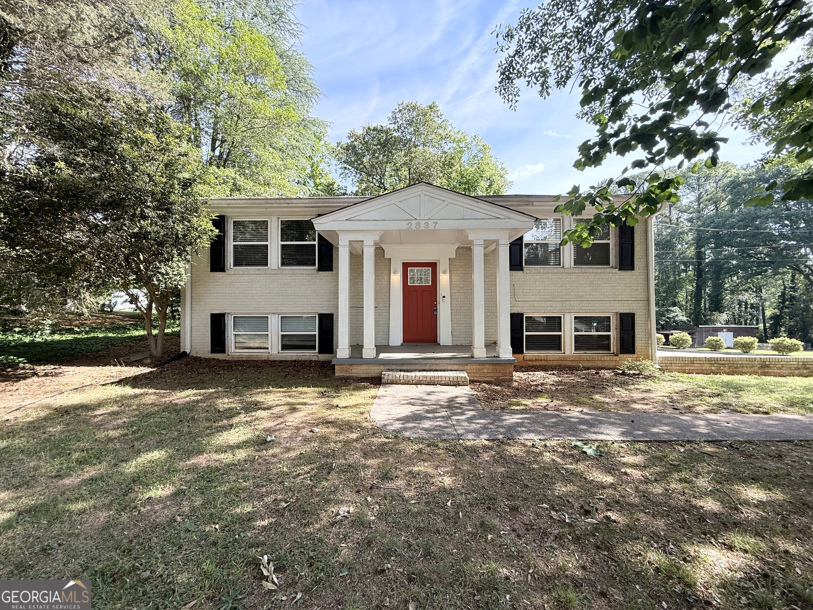 2837 Redwine Road Property Photo 2