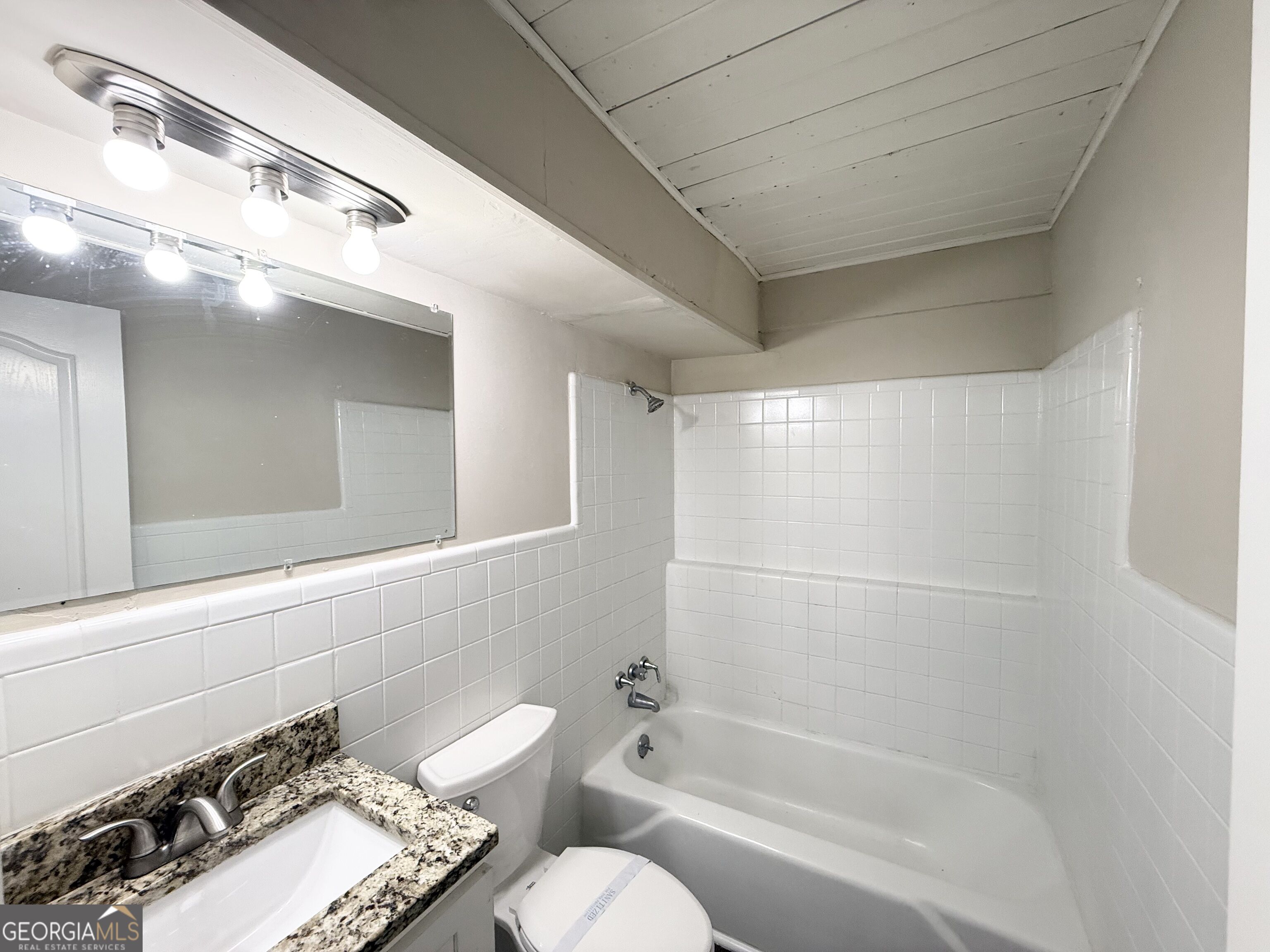 2837 Redwine Road Property Photo 15