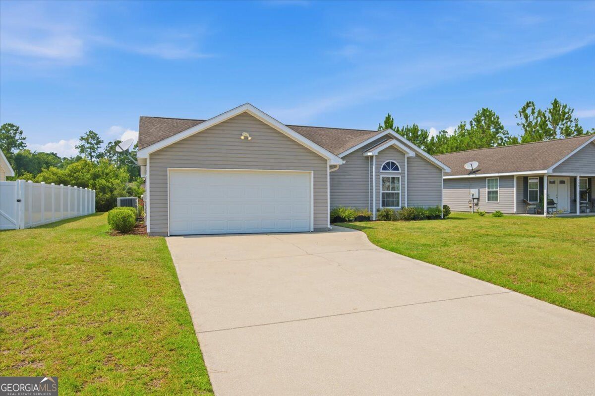 177 Winstead Drive Property Photo 3