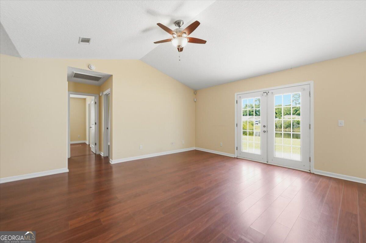 177 Winstead Drive Property Photo 4