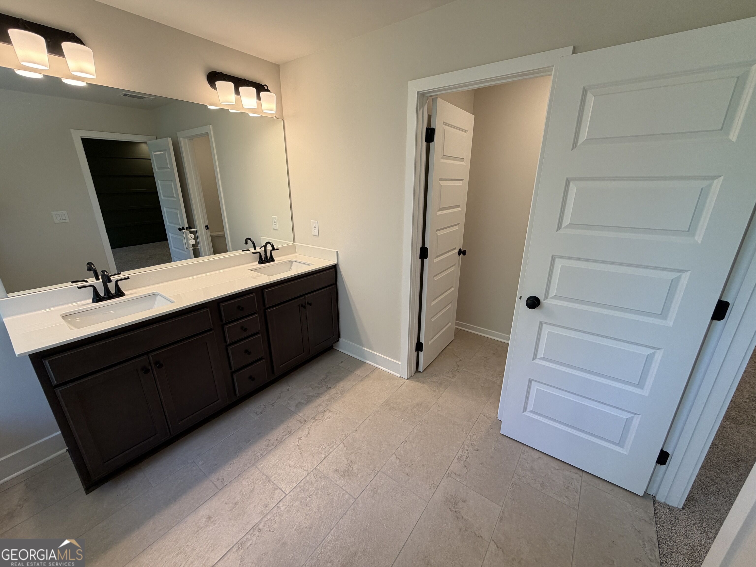 4186 Millstone Park Lane Property Photo 17