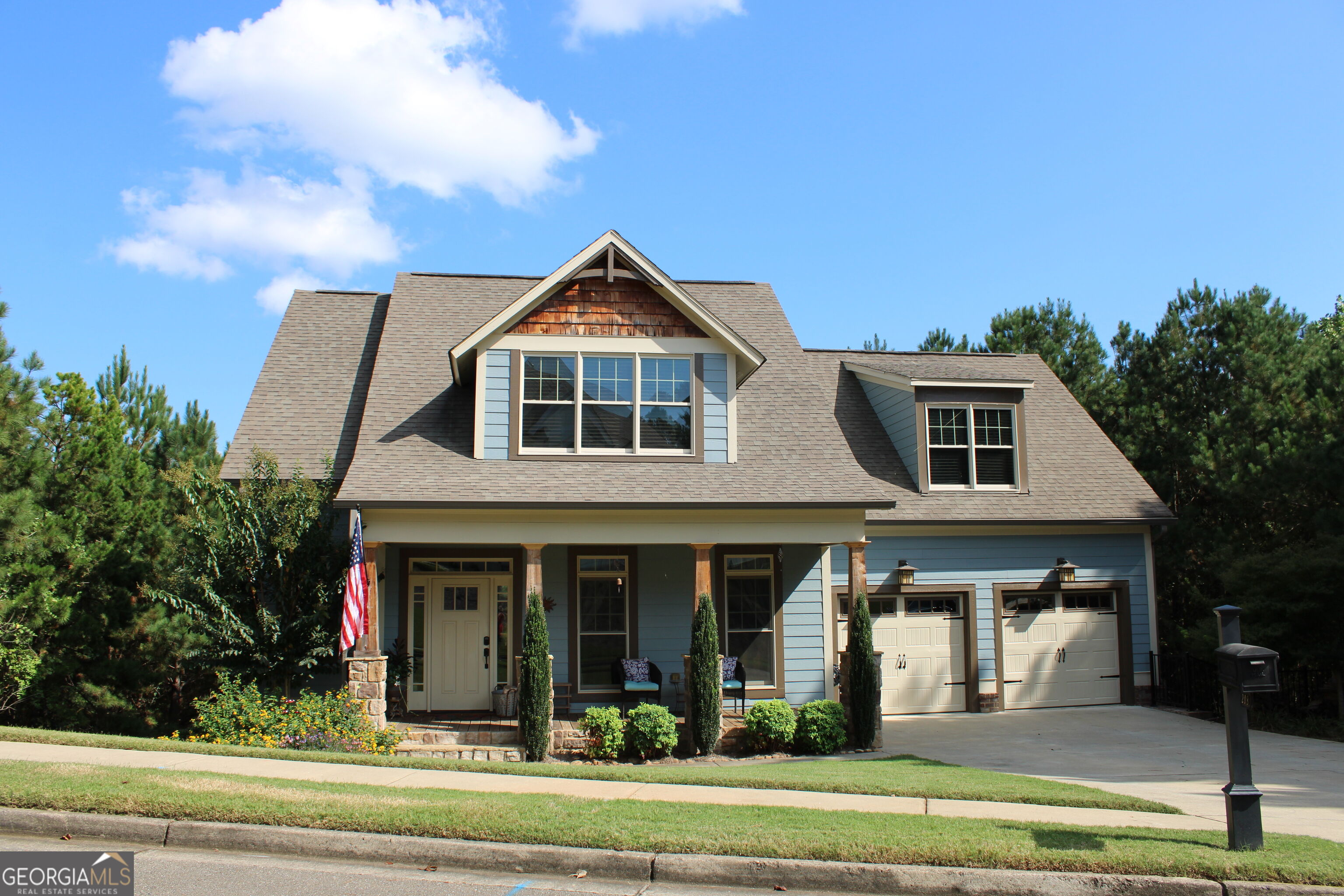 208 Westbury Court Property Photo 1