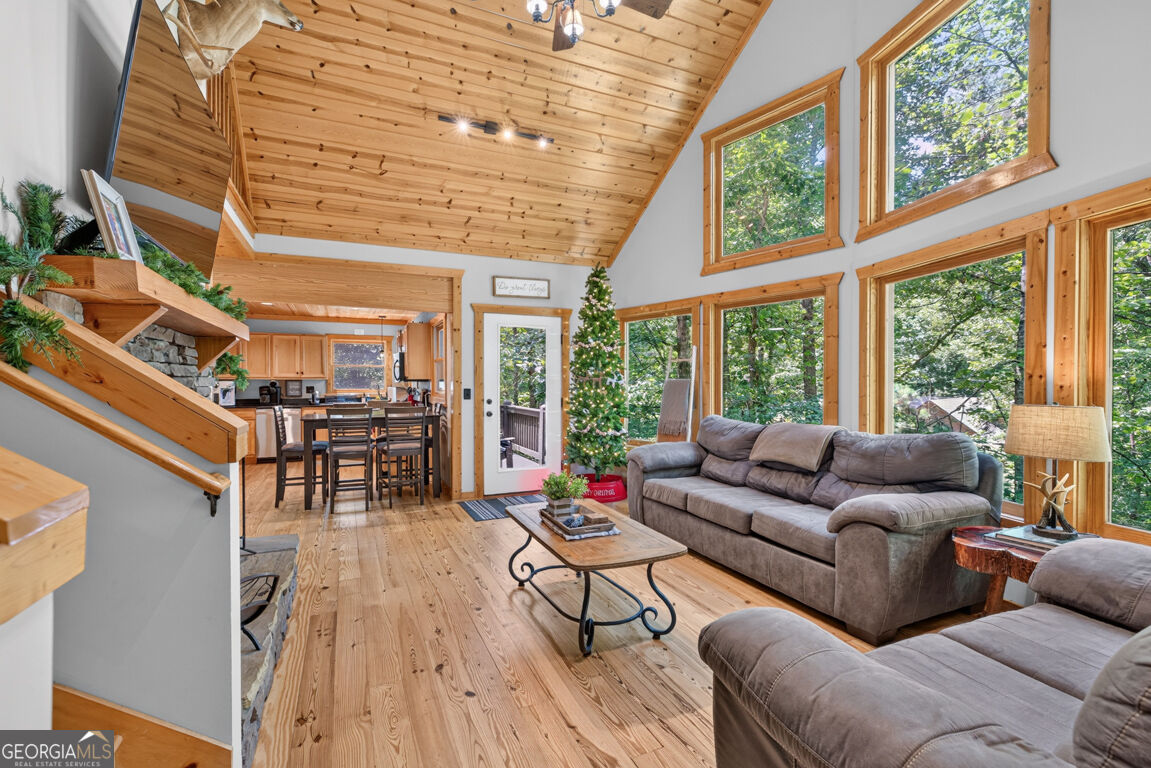 10 Esker Court Property Photo 4