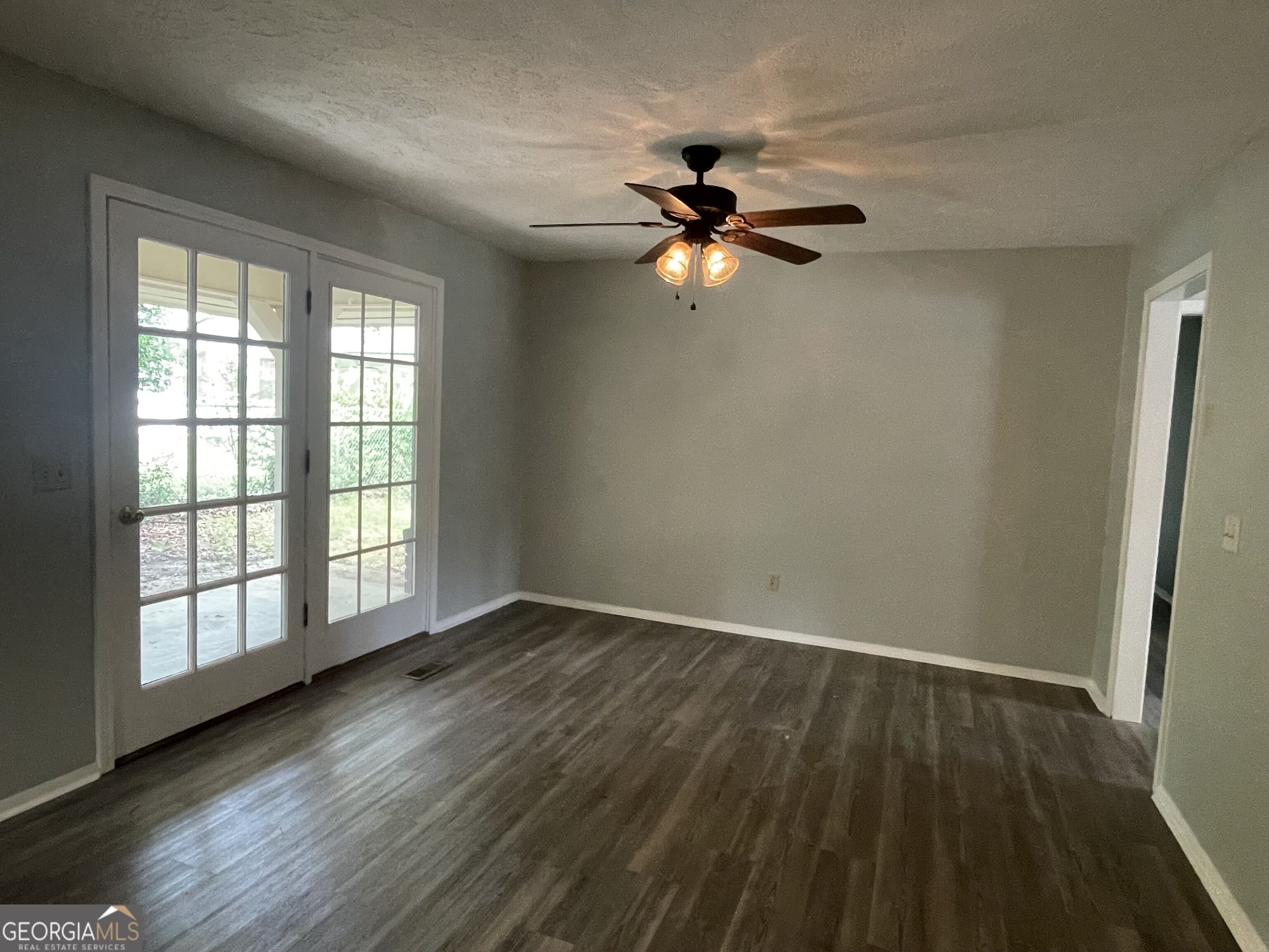 124 Alexander Avenue Property Photo 8