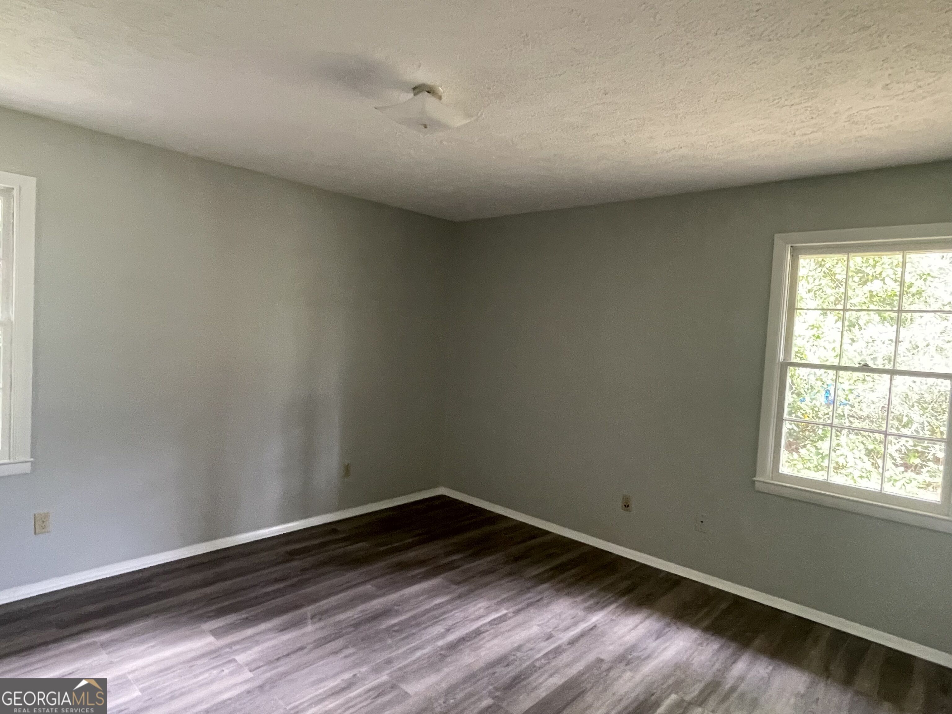 124 Alexander Avenue Property Photo 12
