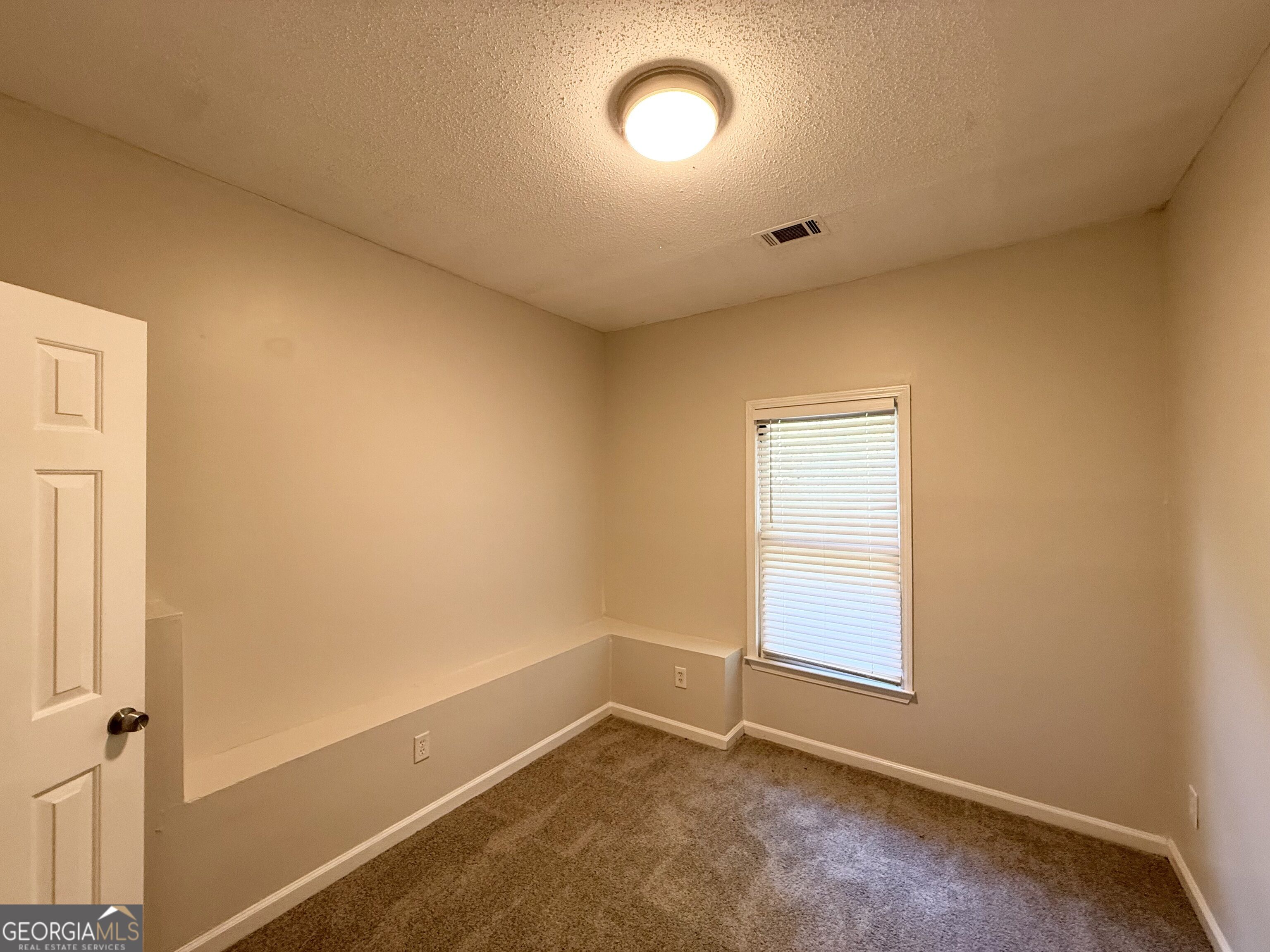 5753 Three Lakes Drive Property Photo 12