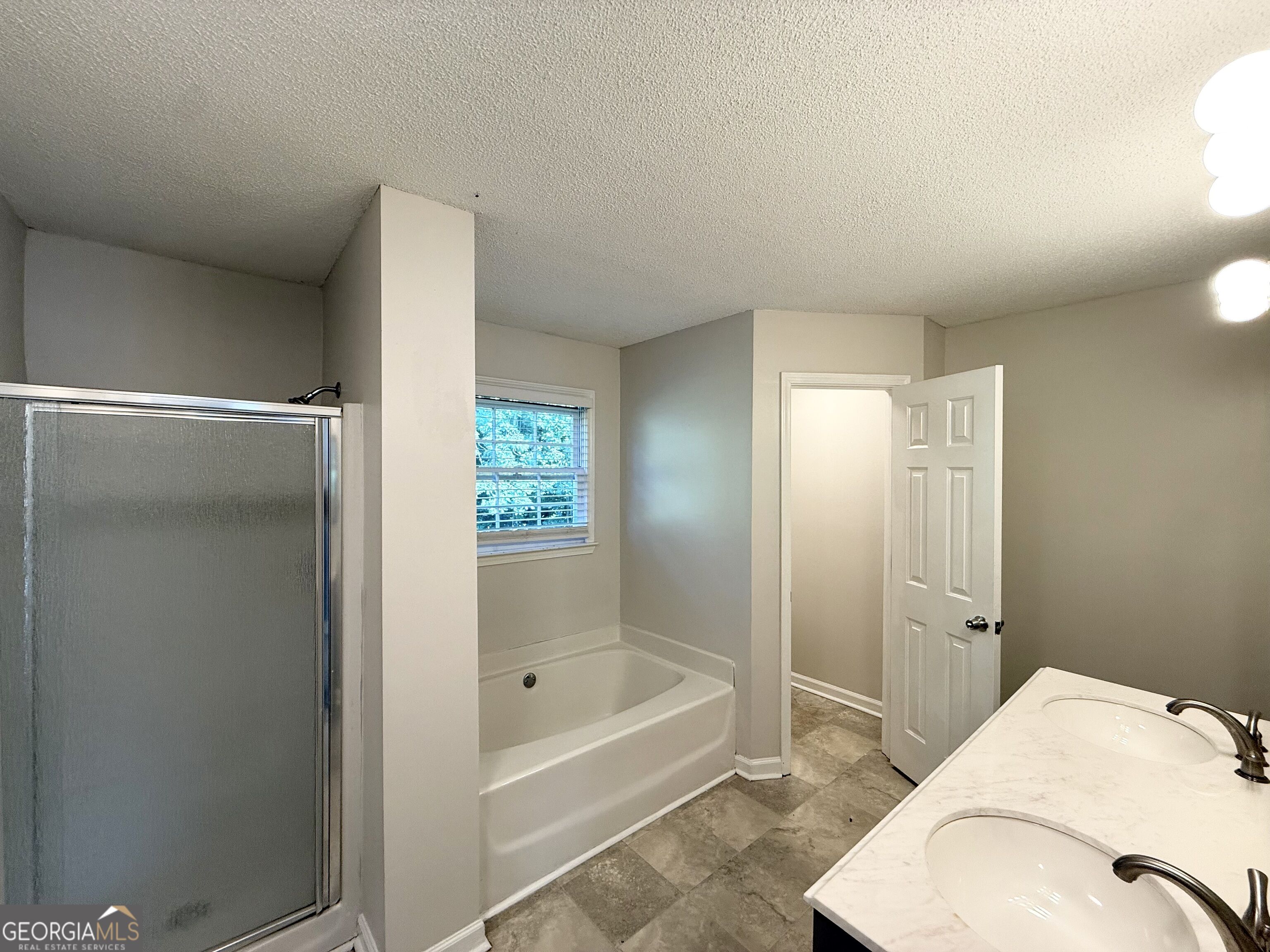5753 Three Lakes Drive Property Photo 14