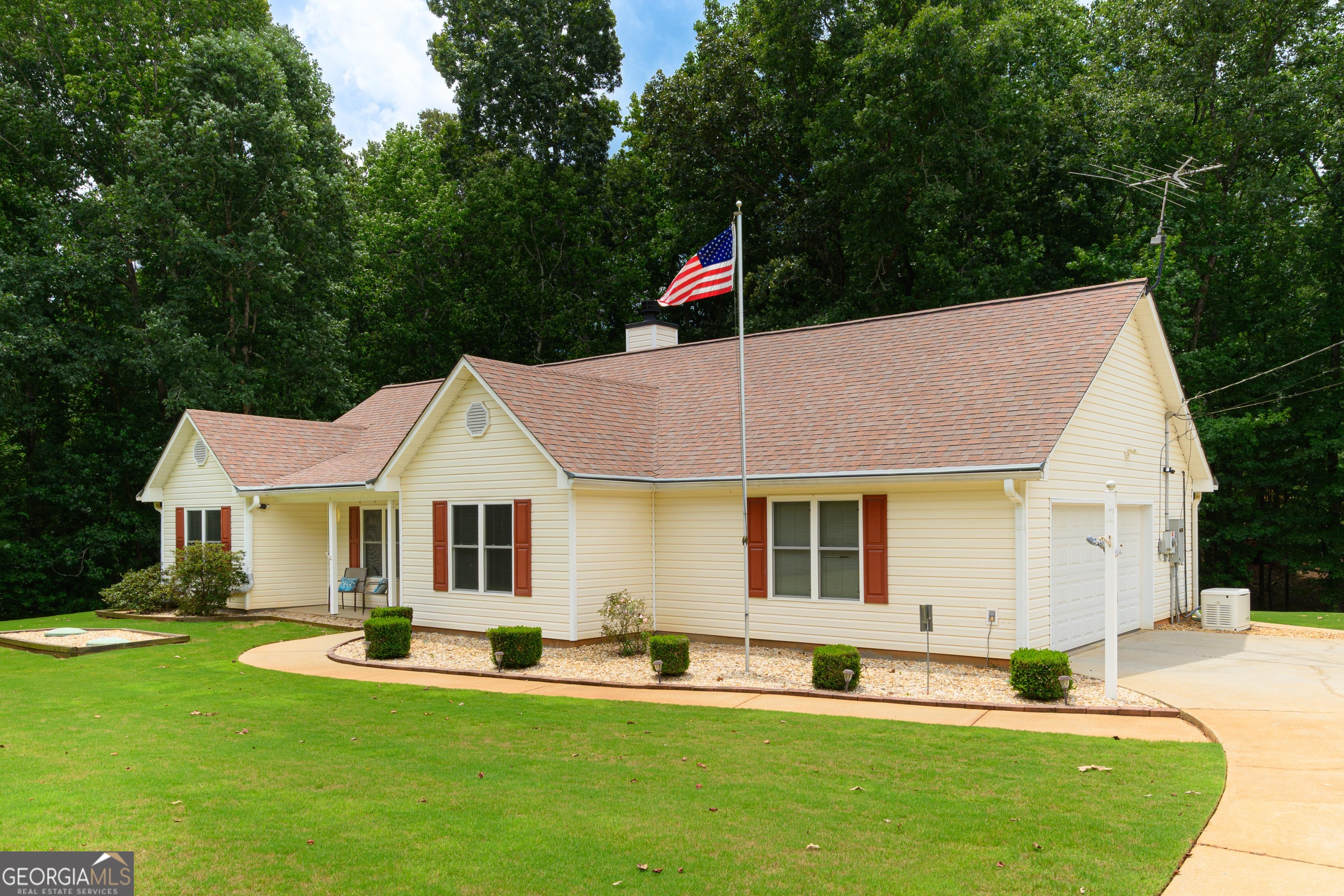 187 Cedar Ridge Road Property Photo 4