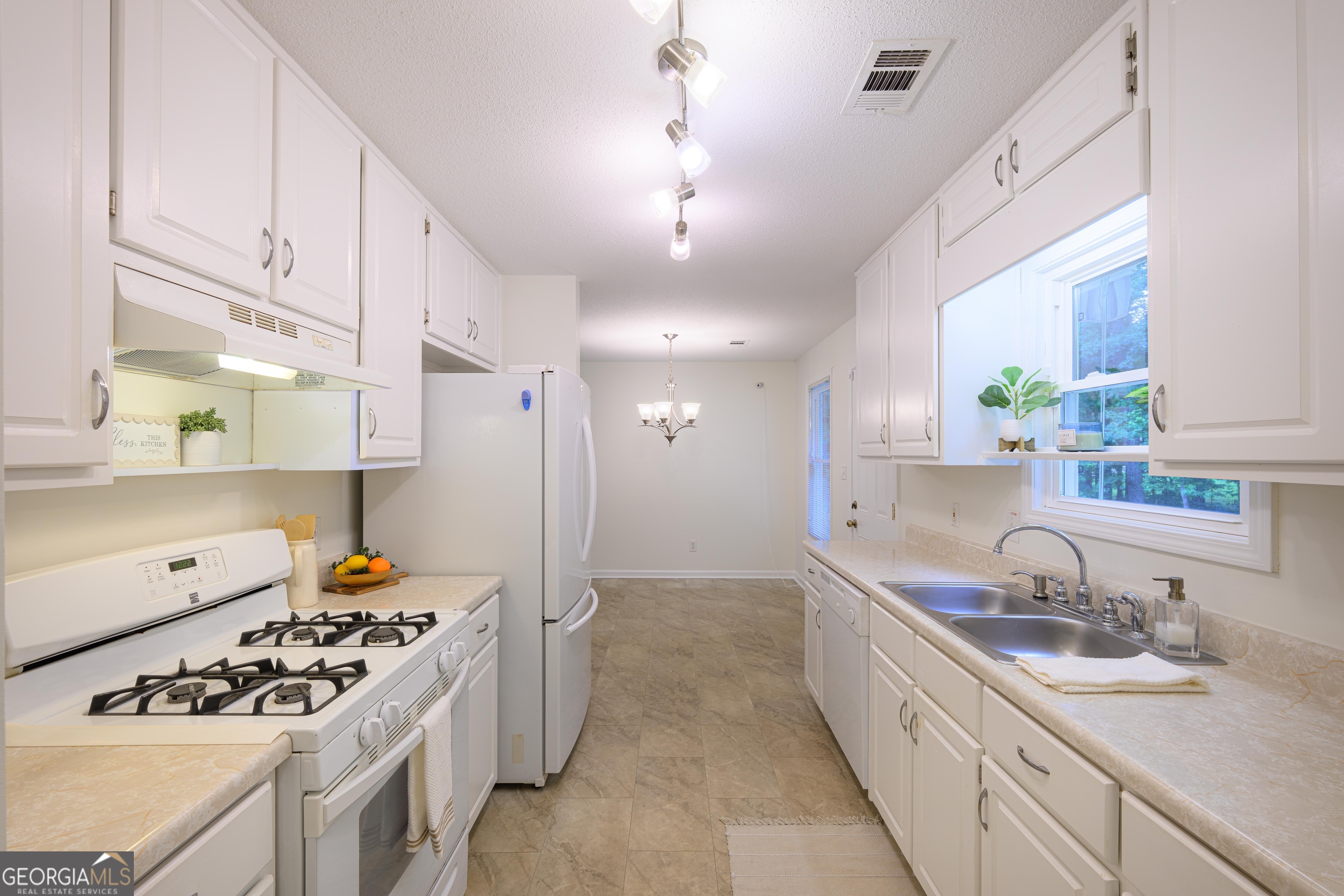 187 Cedar Ridge Road Property Photo 15