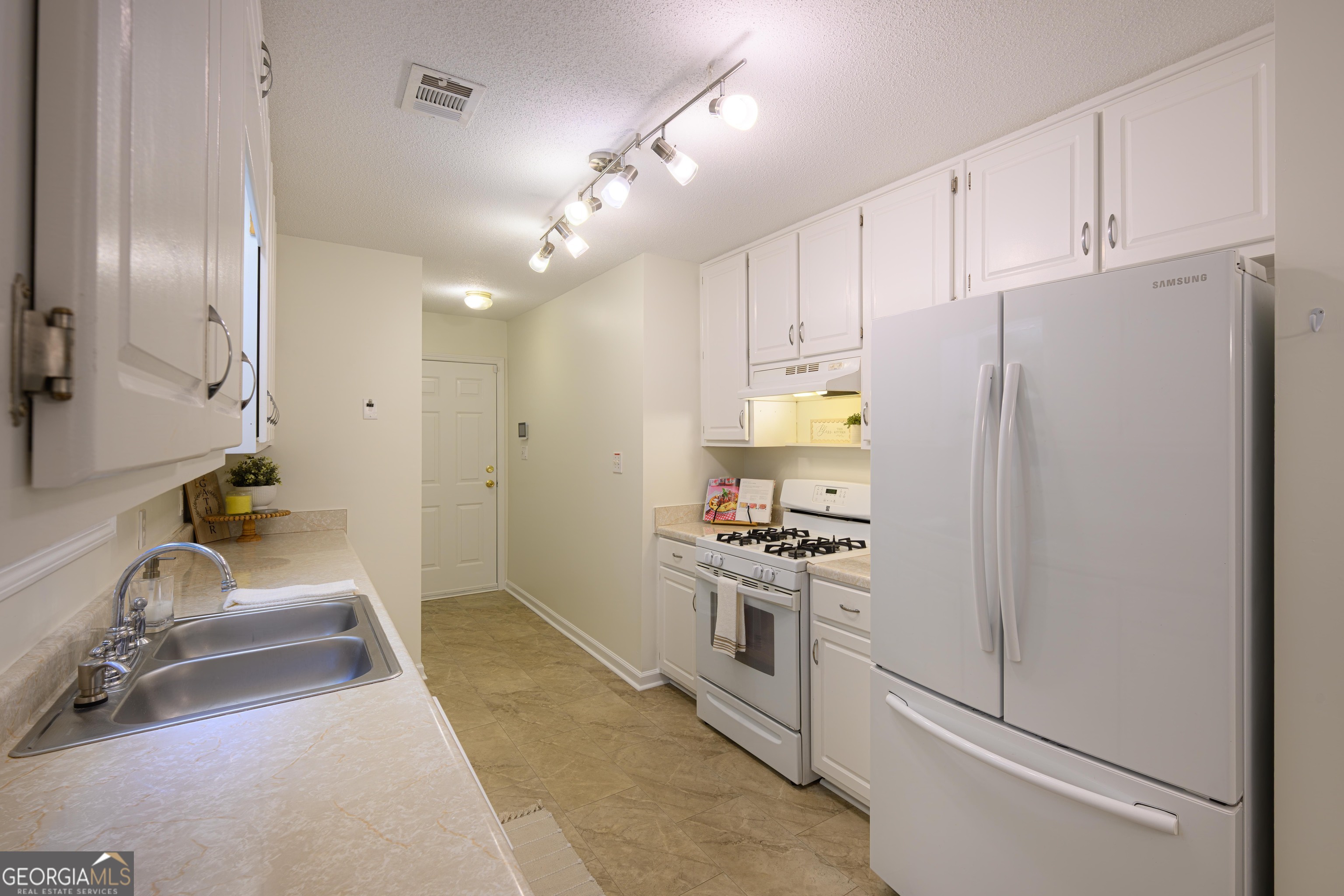 187 Cedar Ridge Road Property Photo 16
