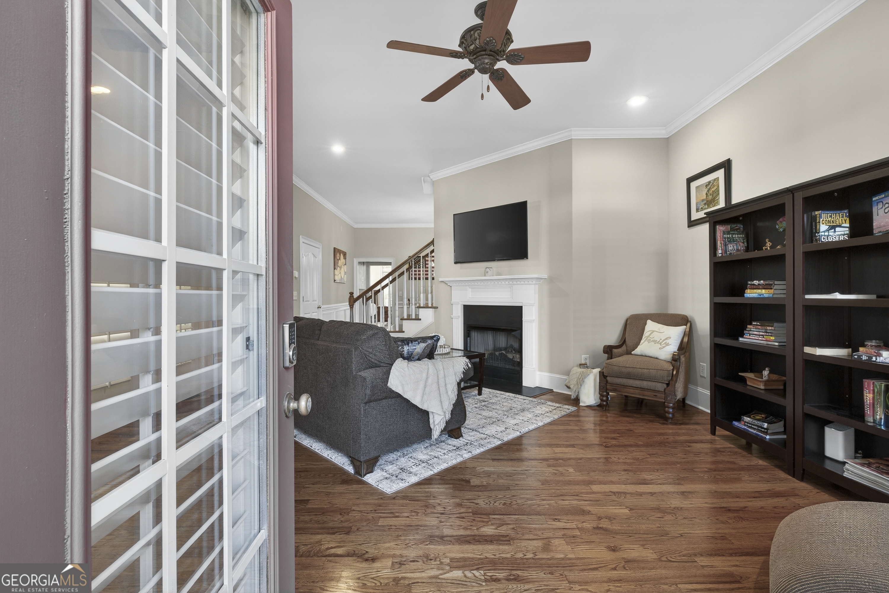 855 Tufthunter Property Photo 6