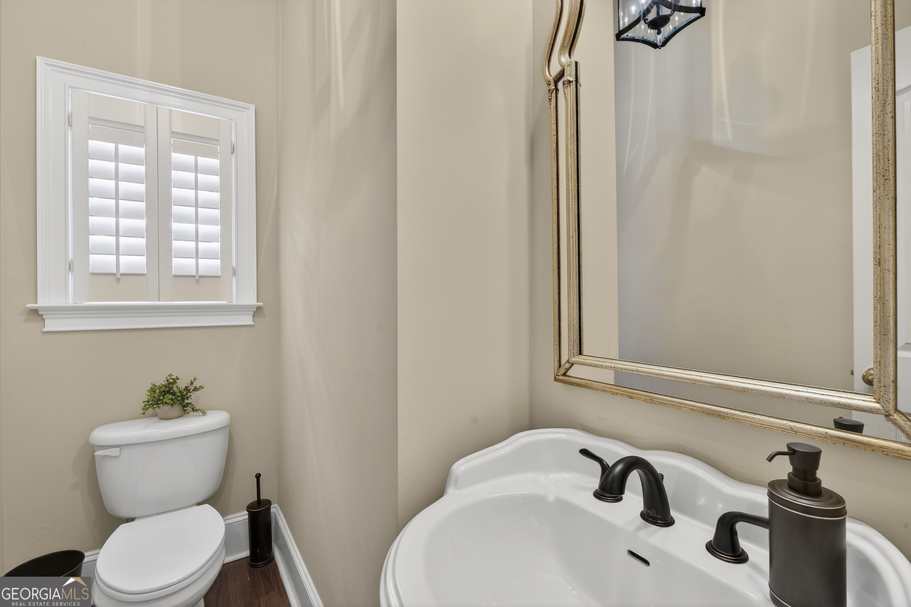 855 Tufthunter Property Photo 41