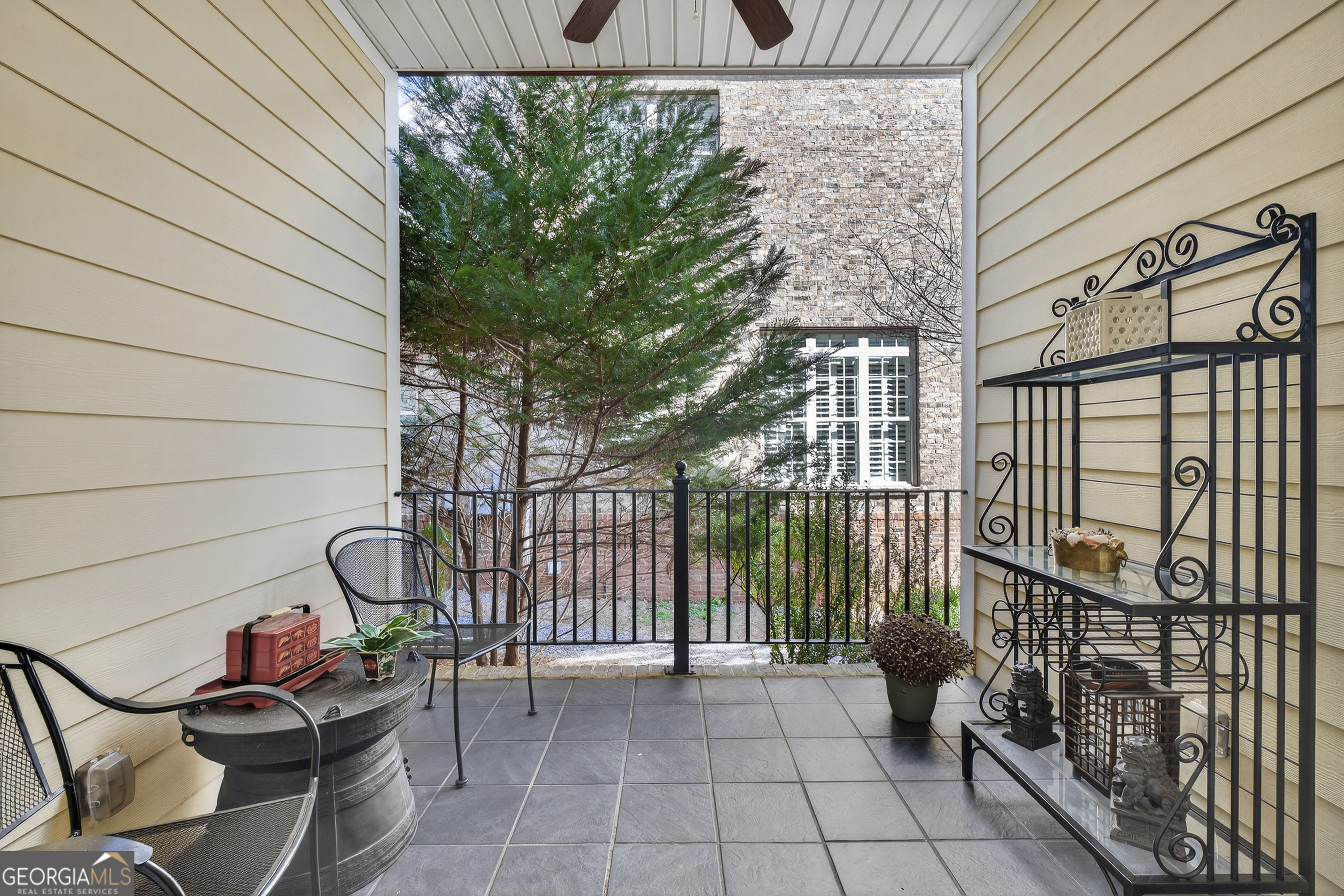 855 Tufthunter Property Photo 42