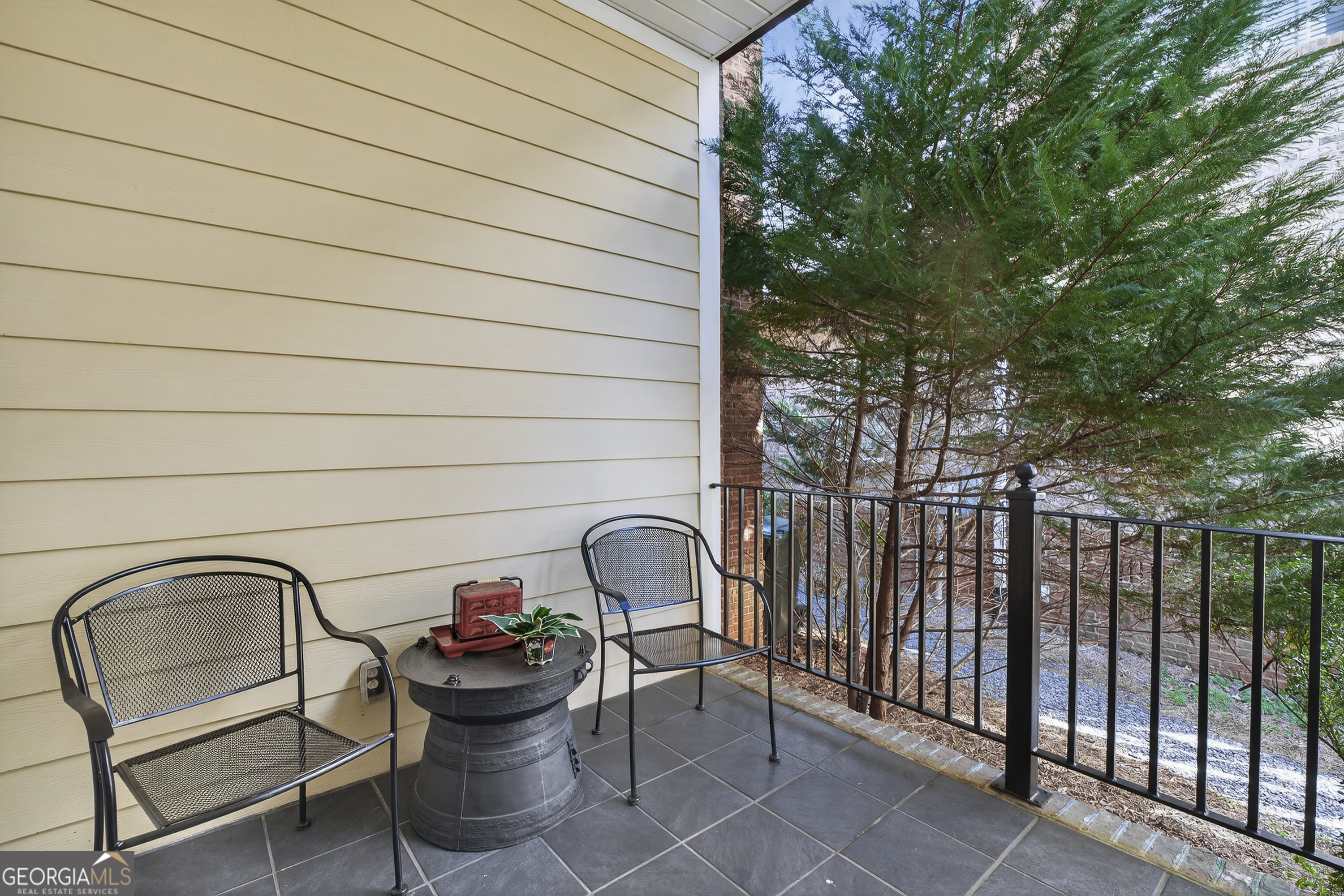 855 Tufthunter Property Photo 43
