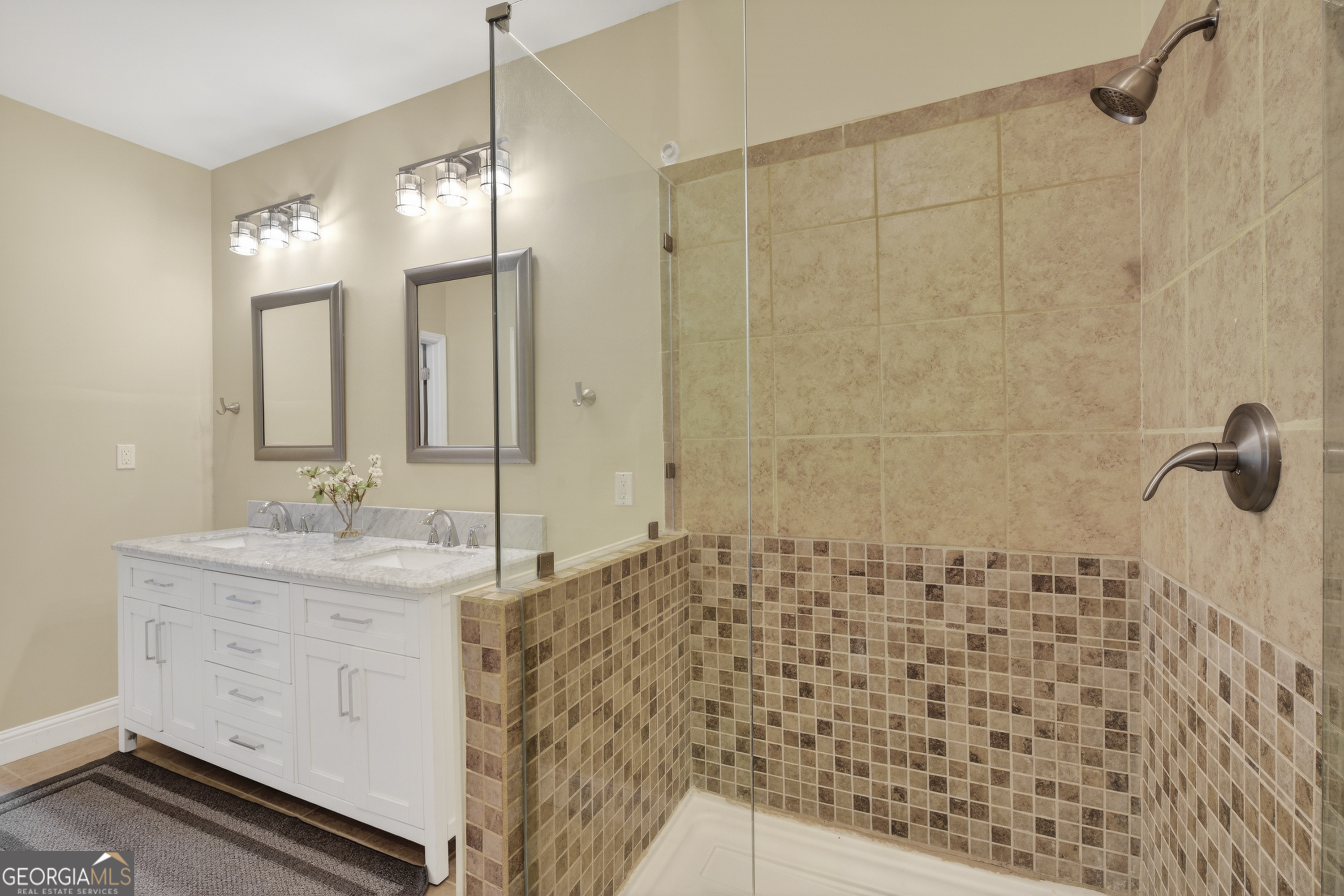855 Tufthunter Property Photo 56