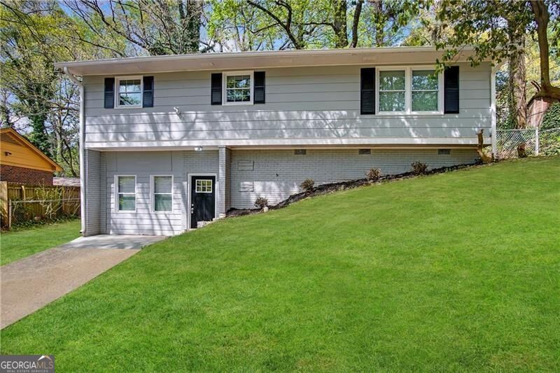 3169 Pennington Circle Sw Property Photo 1