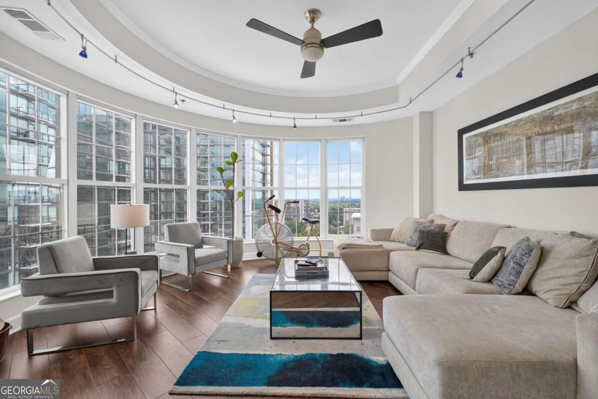 325 E Paces Ferry Road NE # 1702