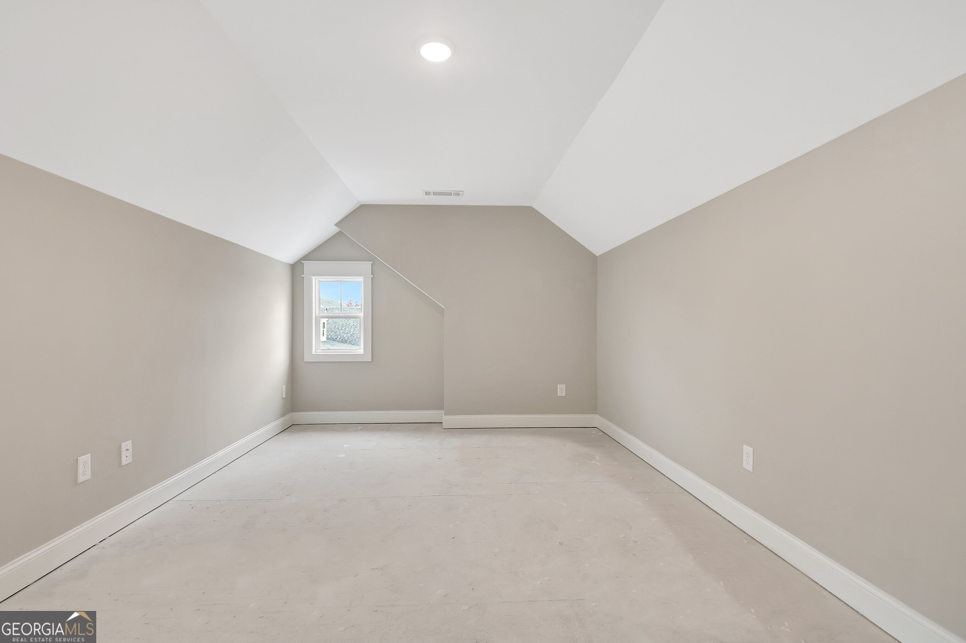 110 Redhaven Drive Property Photo 23