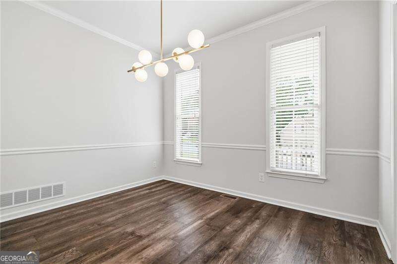 112 Adelaide Crossing Property Photo 6