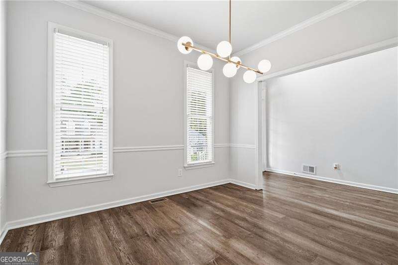 112 Adelaide Crossing Property Photo 7