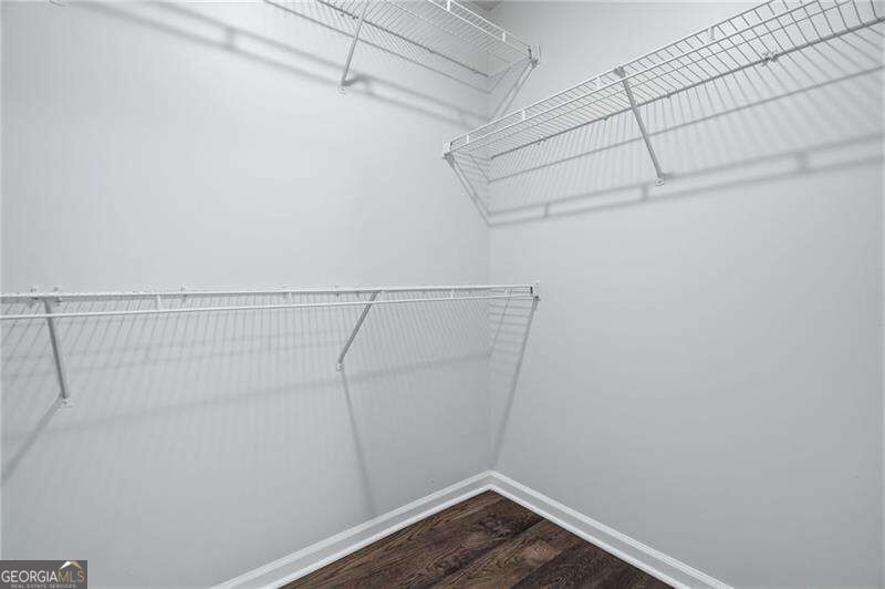 112 Adelaide Crossing Property Photo 38