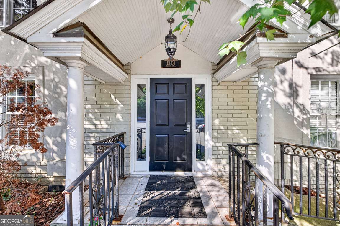 1020 Scott Boulevard # D3 Property Photo 1