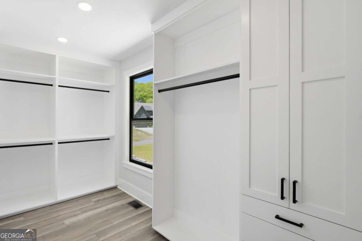 415 Westside Drive Property Photo 63