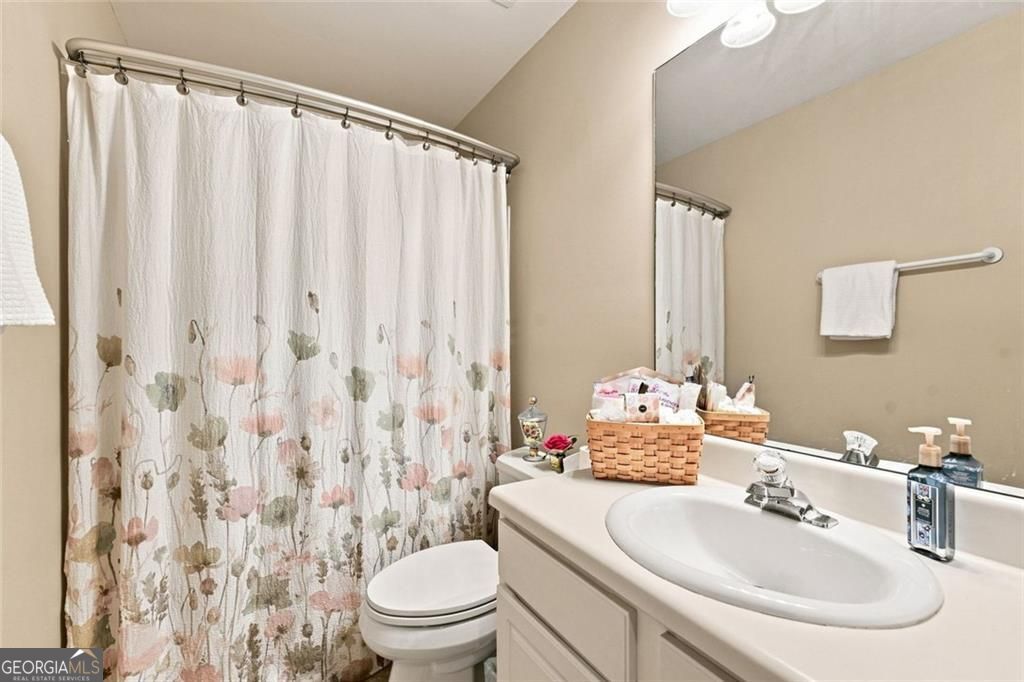 4706 Autumn Rose Trail Property Photo 15