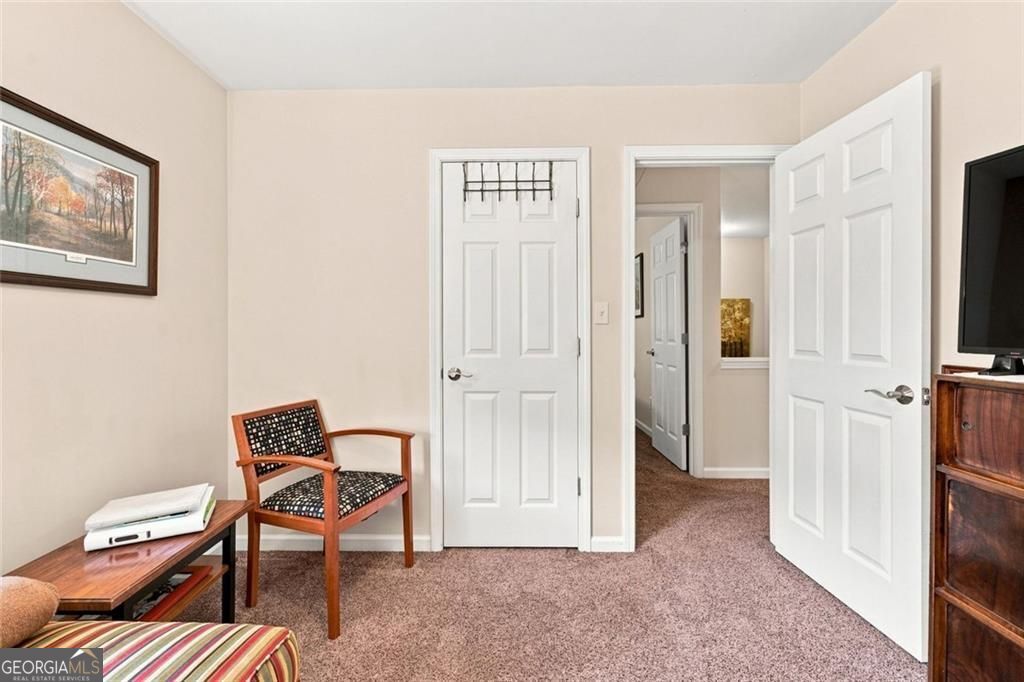 4706 Autumn Rose Trail Property Photo 17