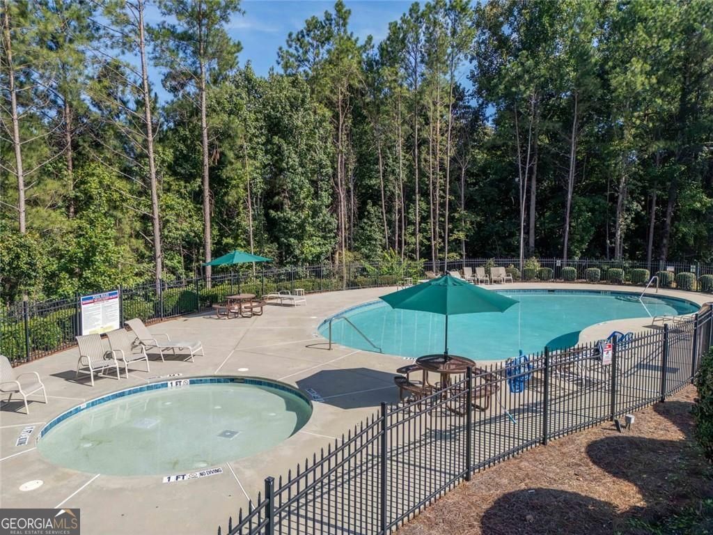 4706 Autumn Rose Trail Property Photo 40