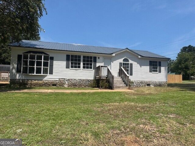 2951 Summerhill Road Property Photo 1