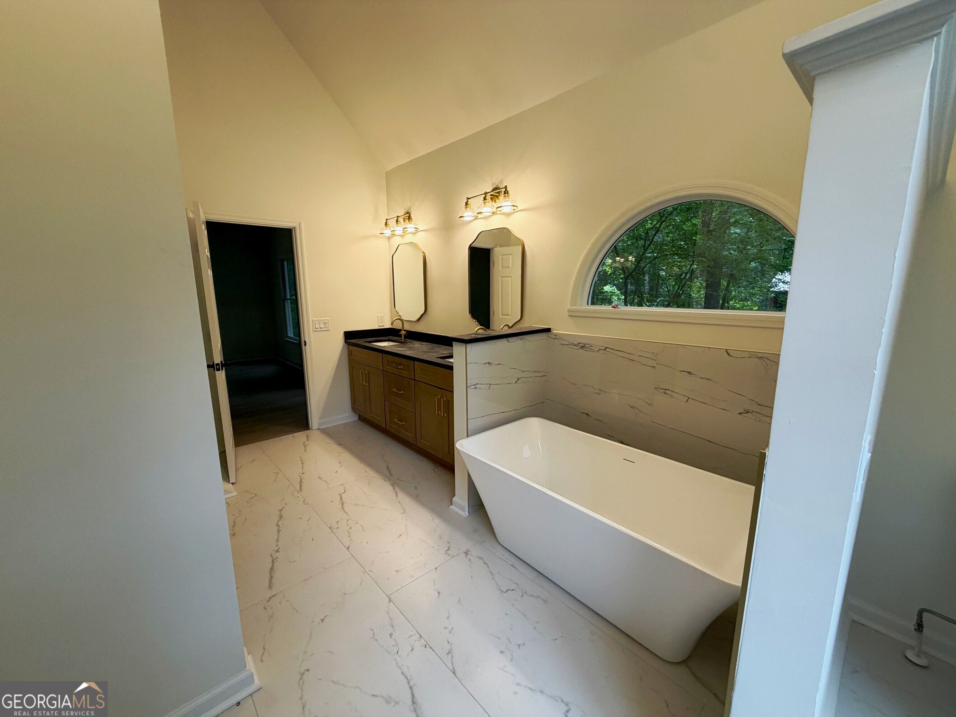 3140 Carlton Road Property Photo 10