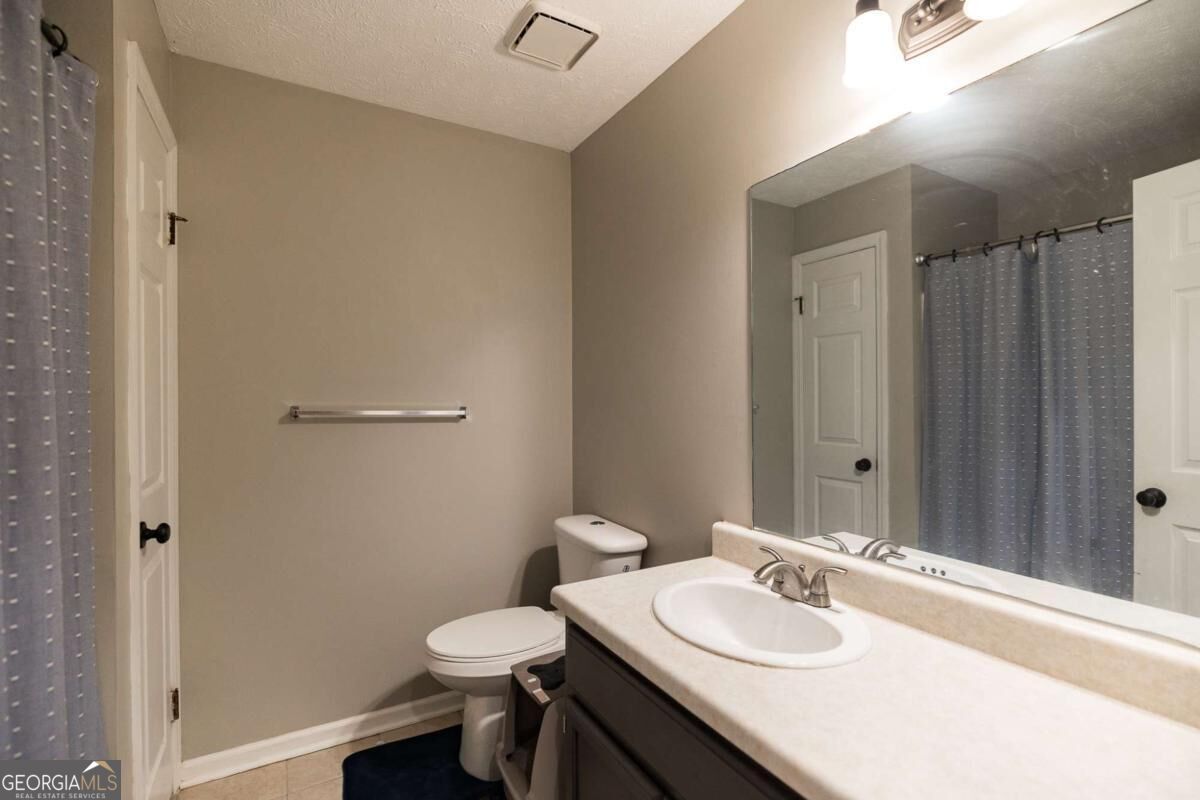 100 Downing Way # G Property Photo 14