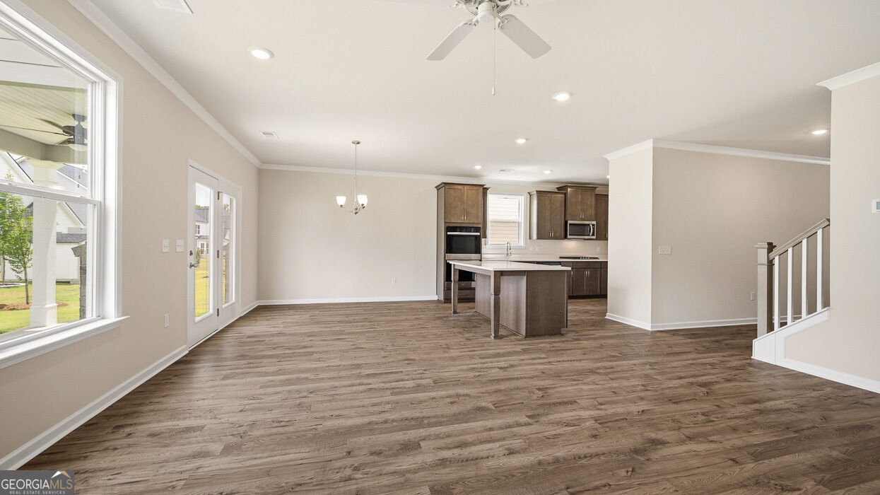 13274 Tolstoy Property Photo 16
