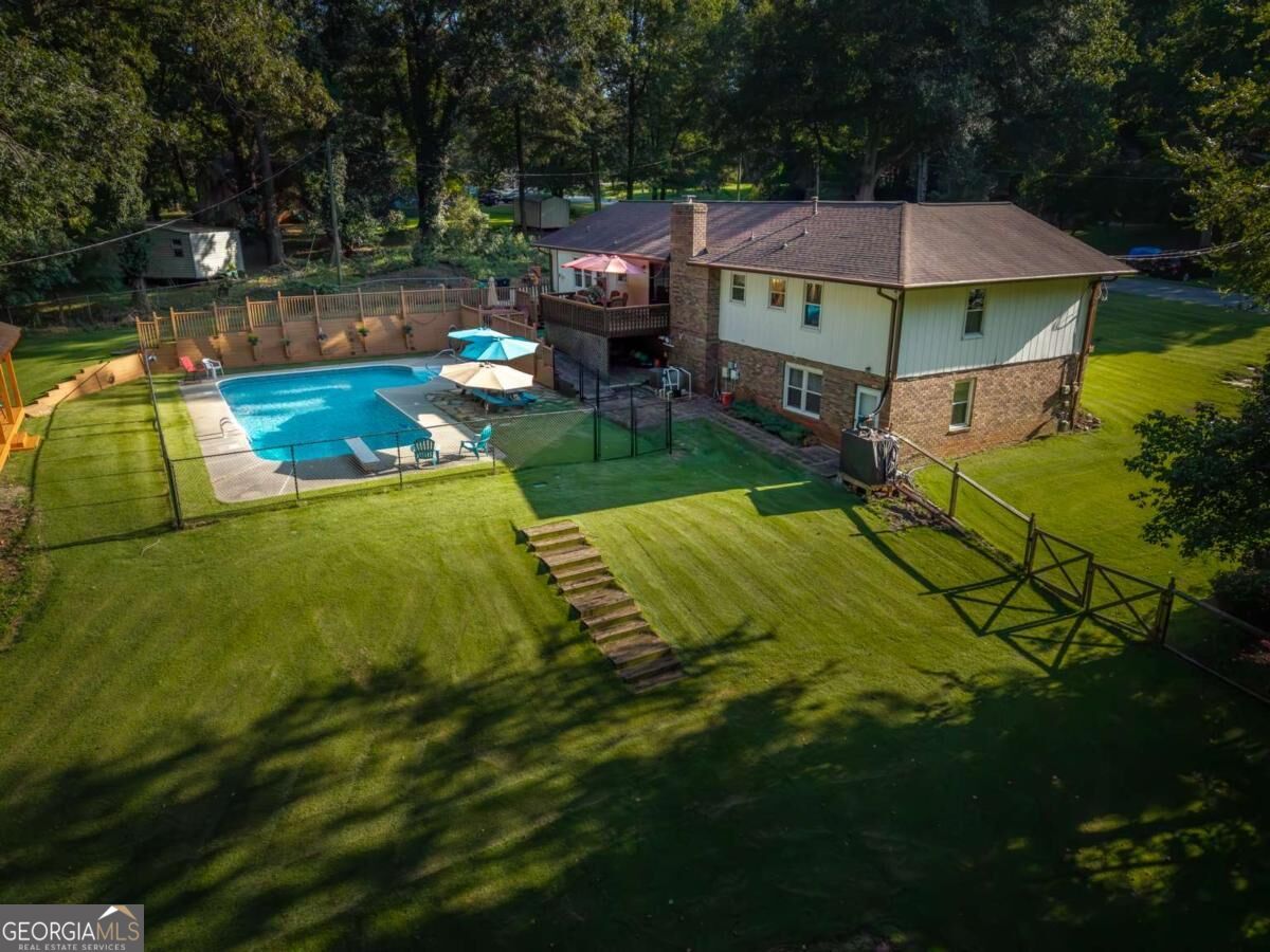 104 Goddard Road Property Photo 4