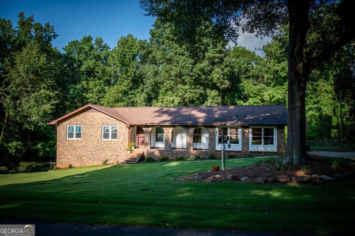 104 Goddard Road Property Photo 5