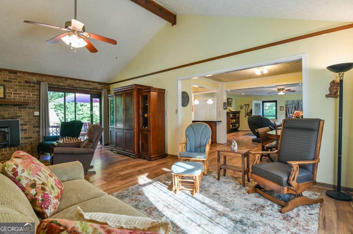 104 Goddard Road Property Photo 6