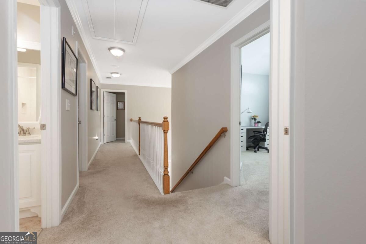 1595 Highland Oaks Way Property Photo 21
