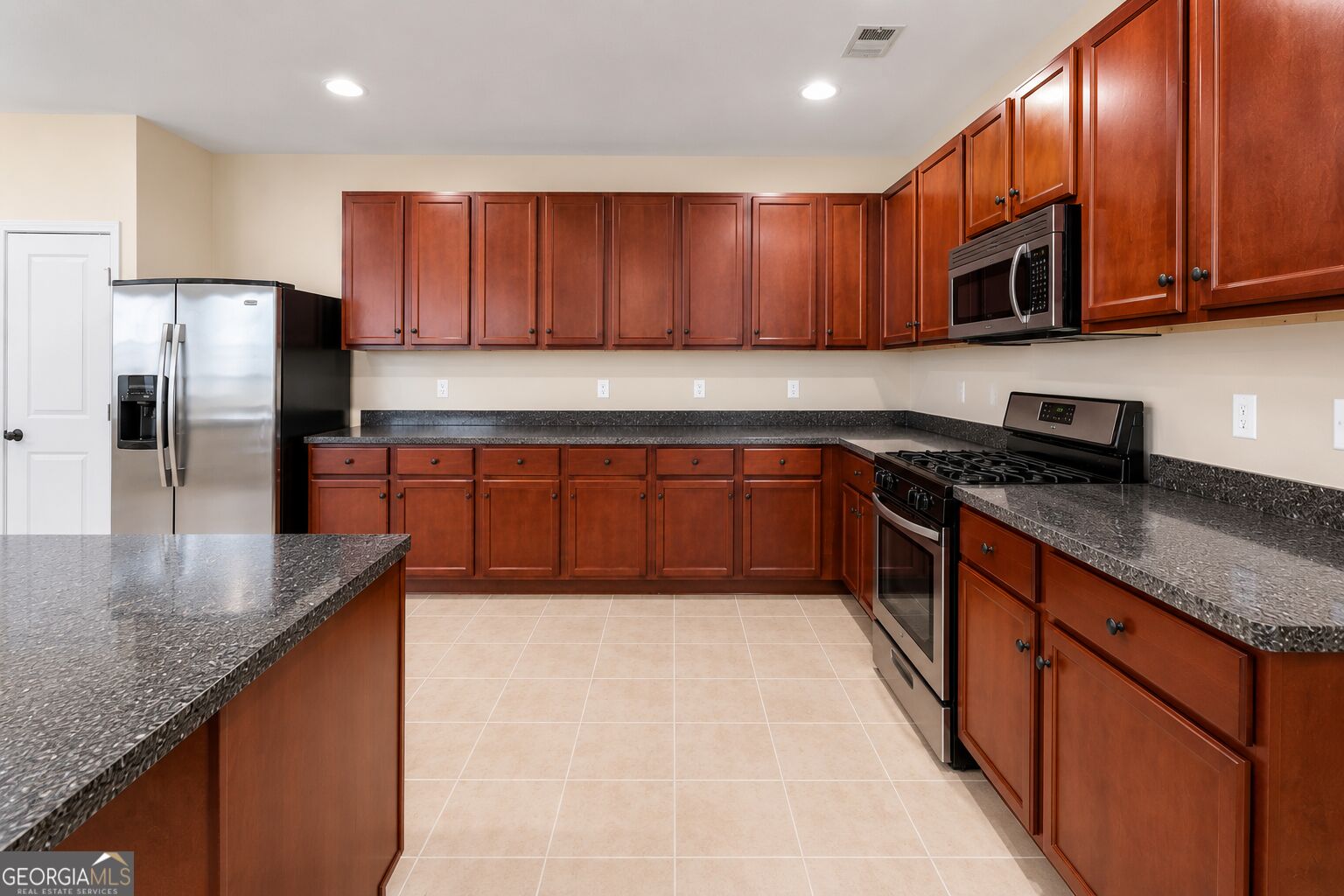 3025 Sable Trail Property Photo 6