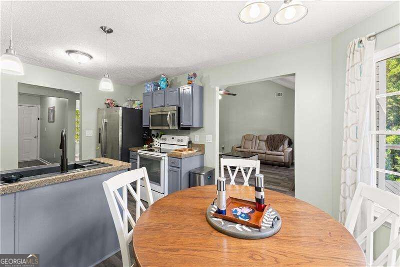 104 Legend Creek Drive Property Photo 14