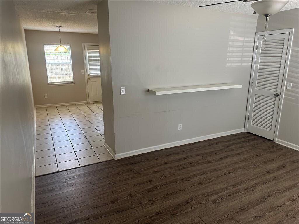 303 Iron Belt Court Property Photo 3