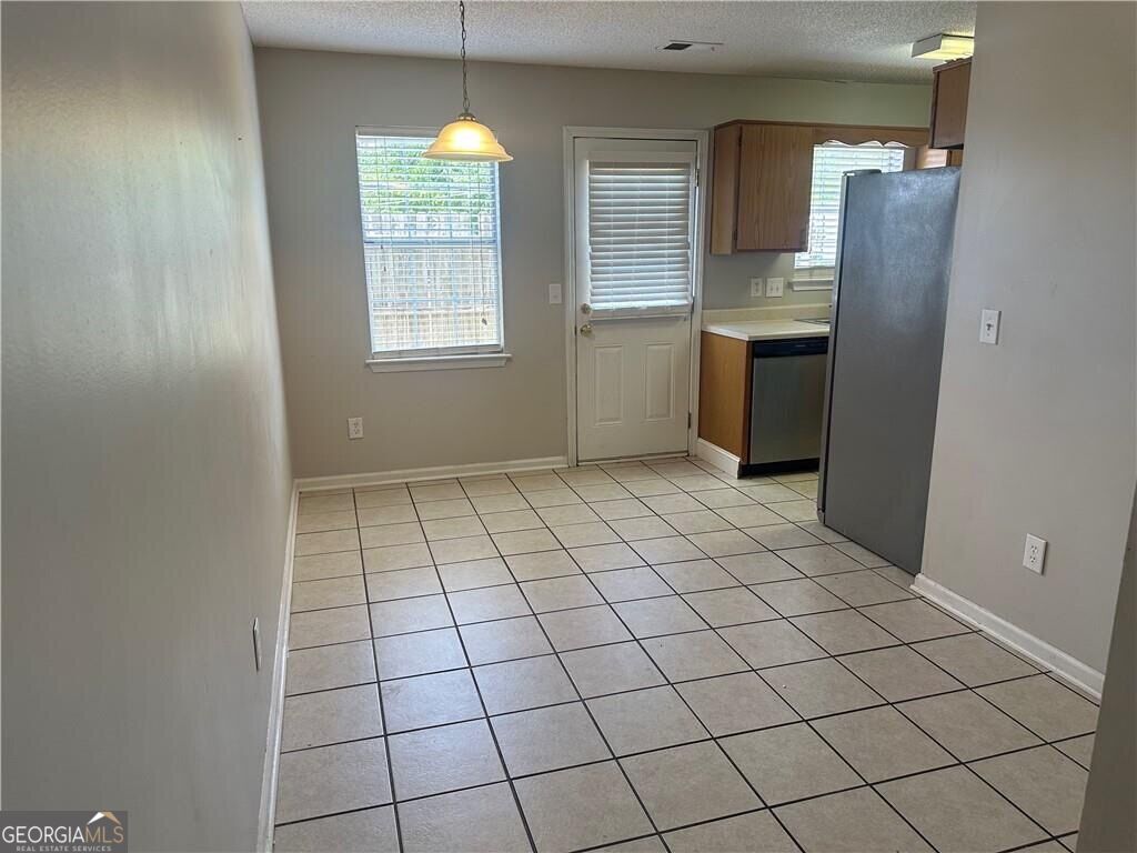 303 Iron Belt Court Property Photo 4