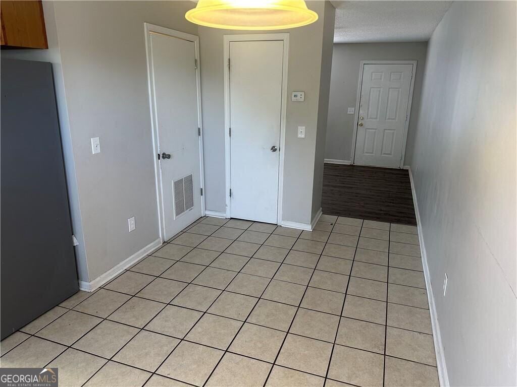 303 Iron Belt Court Property Photo 5