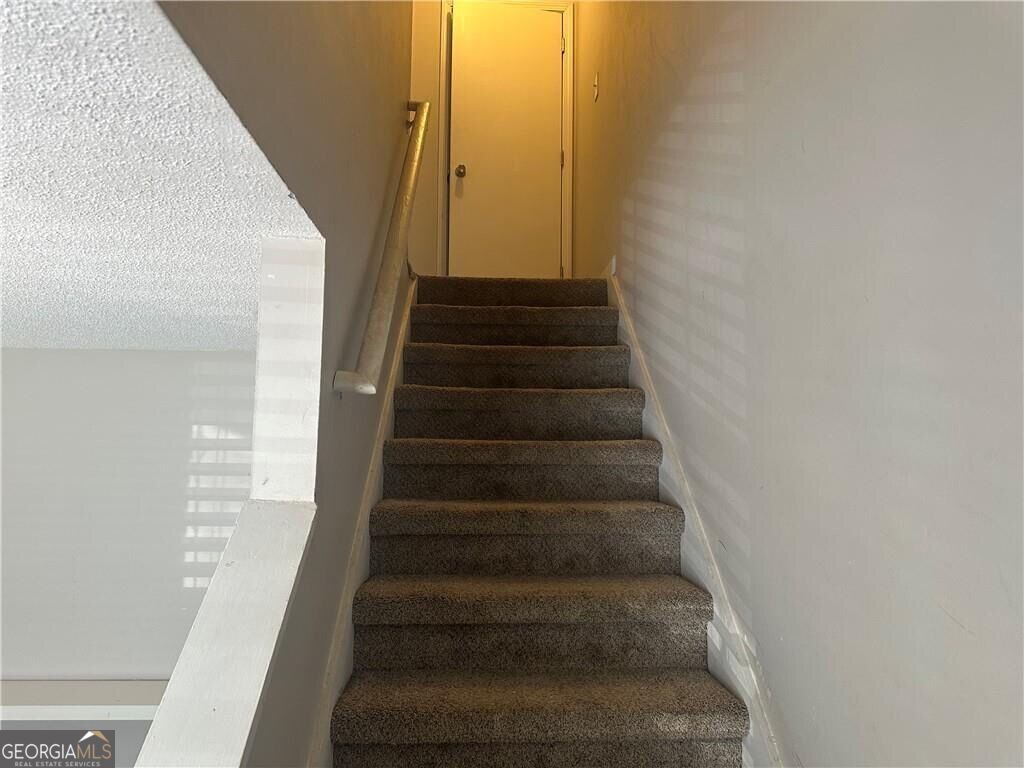 303 Iron Belt Court Property Photo 16