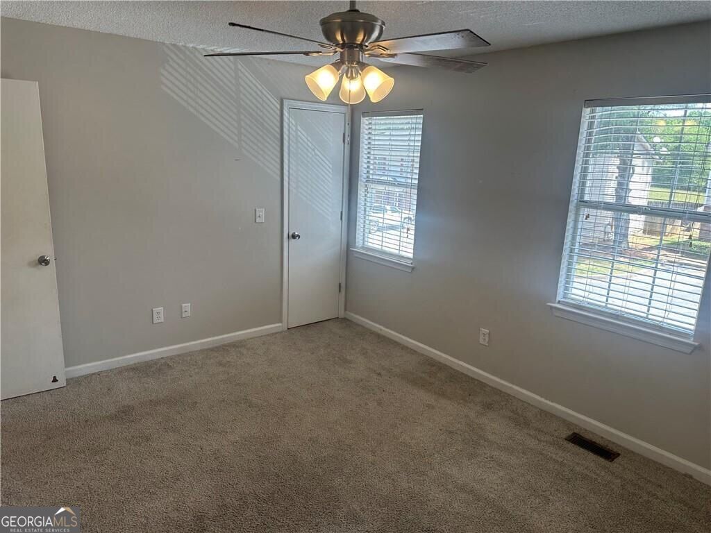 303 Iron Belt Court Property Photo 18