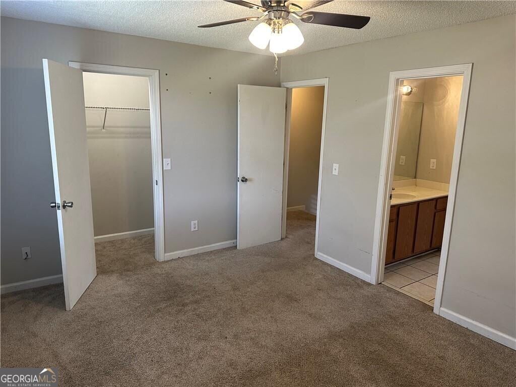 303 Iron Belt Court Property Photo 21
