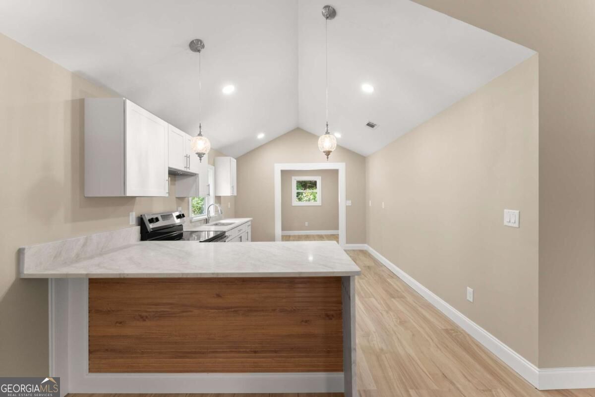 2443 Old Cornelia Highway Property Photo 15