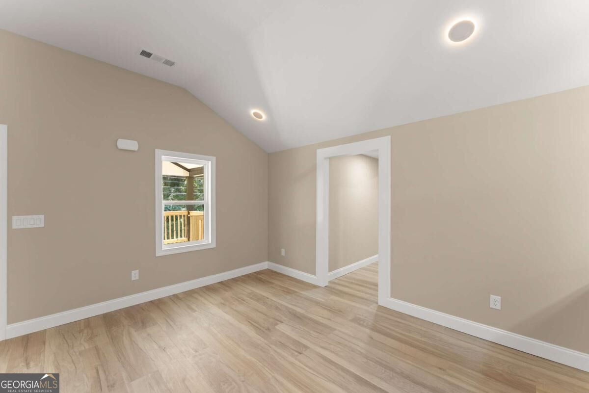 2443 Old Cornelia Highway Property Photo 19